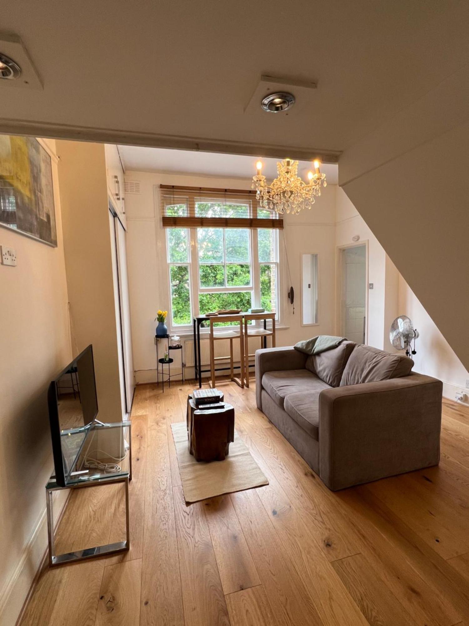 Maisonette Flat In Putney Londres